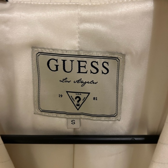 #cropblazer #guessblazer fits waist line prefect - Picture 4 of 4